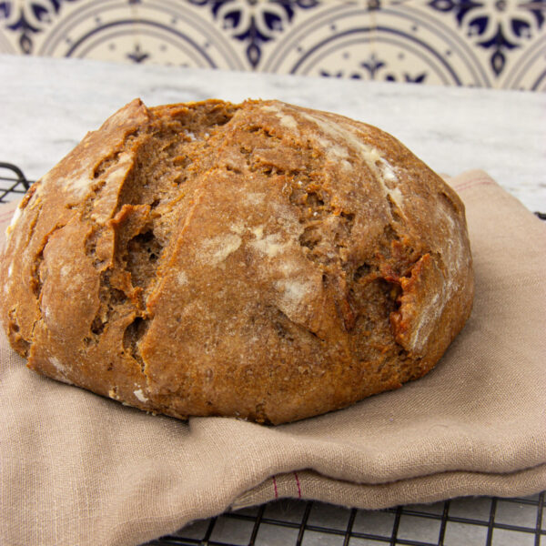 Sourdough Centeio com Nozes e Passas (600g)